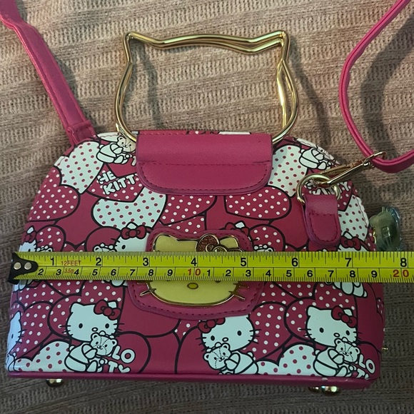 Unique hello kitty convertible bag - Picture 7 of 7